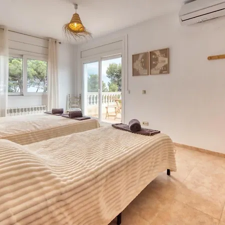 Costacabana - Ibiza Villa Lloret de Mar